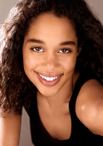 Laura Harrier
as Camille Washington