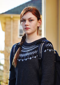 Shannon Berry
as Emme Dawson