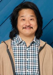 Bobby Lee
as Arthur