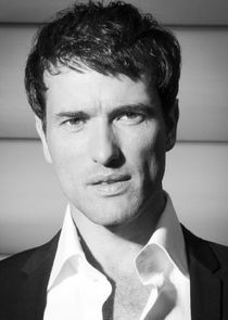 Ed Stoppard
as Dr. Will Campbell