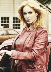 Christina Hendricks
as Trudy Fawst