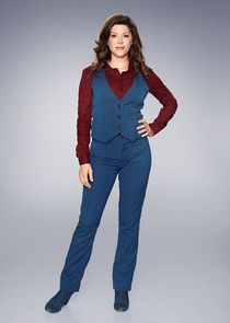 Amy Pietz
as Meg Swallow