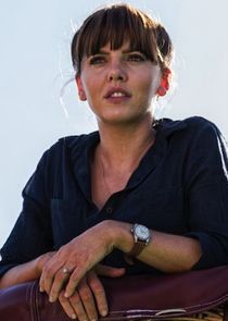 Ophelia Lovibond
as Lady Alexandra Diana Elisabeth Lindo-Parker