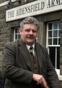 Stuart Golland
as George Ward