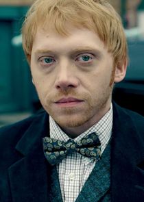 Rupert Grint
as Charlie Cavendish-Scott
