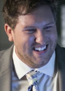 Nate Torrence
as Wade