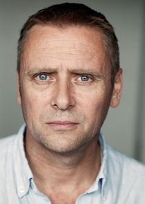 Mark Powley
as Mark Venn