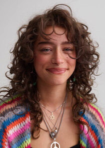 Odessa A'zion
as Tallulah Stiel