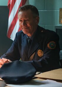 Peter Outerbridge
as Chief Clint Bowers
