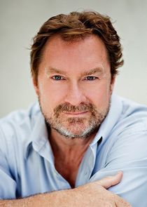 Stephen Root
as Florida Man
