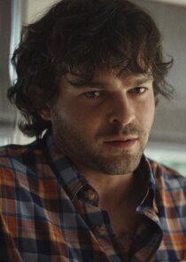 Alden Ehrenreich
as Ezekiel Stane