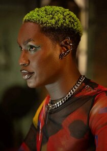 Shea Couleé
as Slug