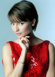 Olga Sosnovska
as Fiona Carter