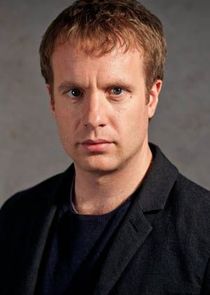 Geoffrey Streatfeild
as Calum Reed