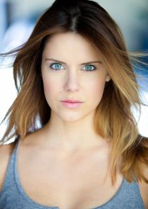 Elisabeth Hower
as Stacey