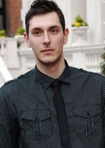 Blake Harrison
as Dave Mountford