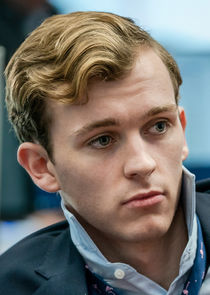 Harry Lawtrey
as Robert Spearing