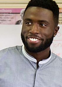 Y'Lan Noel
as Daniel King