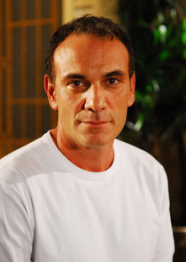 Marco Ricca
as Milton da Silva
