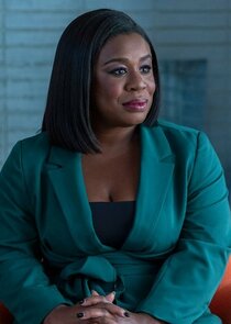 Uzo Aduba
as Dr. Brooke Lawrence