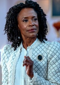 Charlayne Woodard
as Rhonda