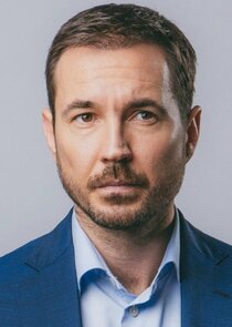 Martin Compston
as Peter Manuel