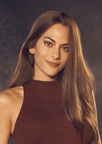 Inbar Lavi
as Maddie Jonson