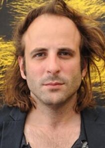 Vincent Macaigne
as René Vidal