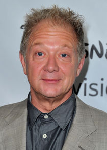 Jeff Perry
as Lou