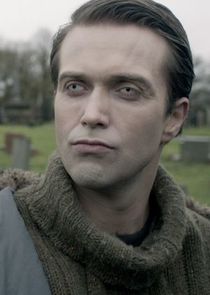 Emmett J. Scanlan
as Simon Monroe