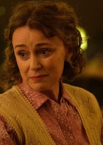 Keeley Hawes
as Valerie Tozer
