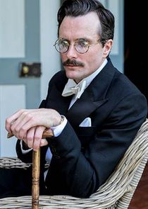 Edward Hogg
as Eugene Mathers