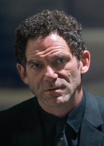 Dylan Scott Smith
as Sepp