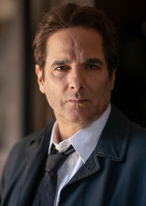 Yul Vazquez
as Billis