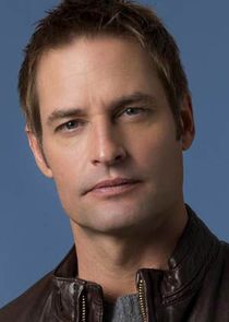 Josh Holloway
as Gabriel Vaughn