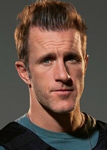 Scott Caan
as Jason Grant