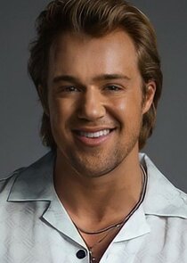 Hunter Clowdus
as JJ Parker