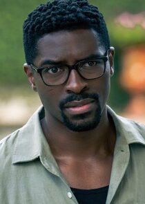 Tongayi Chirisa
as Ciprien 