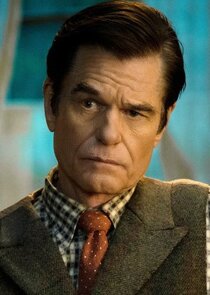 Harry Hamlin
as Cortland Mayfair