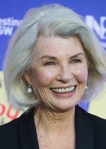 Robyn Nevin
as Alma Hirsch