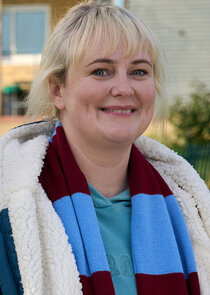 Philippa Dunne
as Anne Flynn