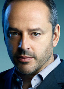 Gil Bellows
as Harris Enzmann