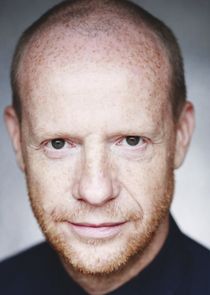 Jonathan Slinger
as Charlie Roper