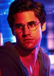 Darren Criss
as Andrew Cunanan