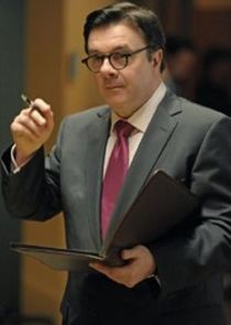 Nathan Lane
as F. Lee Bailey