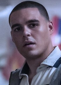 Ean Castellanos
as DJ Hernandez