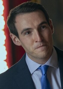 Éanna Hardwicke
as Stewart Maclean