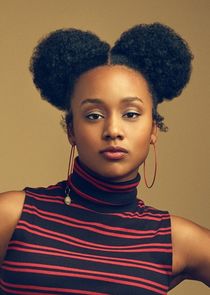 Katlyn Nichol
as Simone Clarke