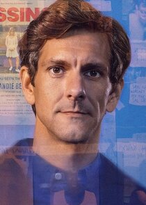 Mathew Baynton
as Elliot Ward