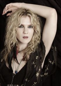 Lily Rabe
as Misty Day
